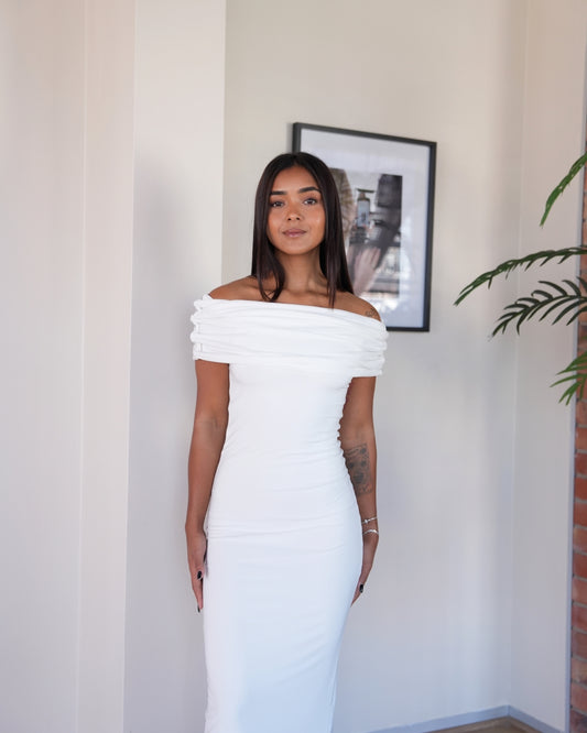 M | Cream Off-shoulder Bardot Sculpted Dress