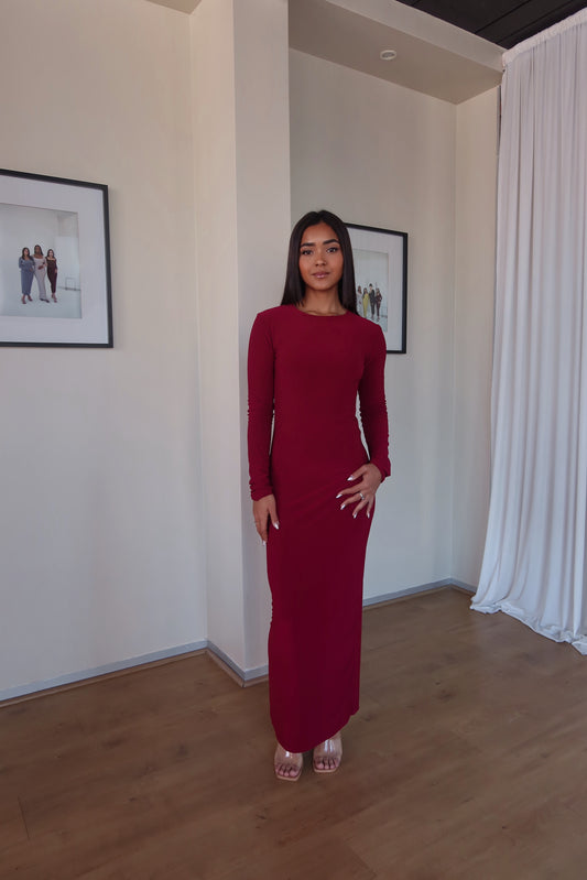 S | Maroon Crew-Neck Sculpted Dress with Long Sleeves