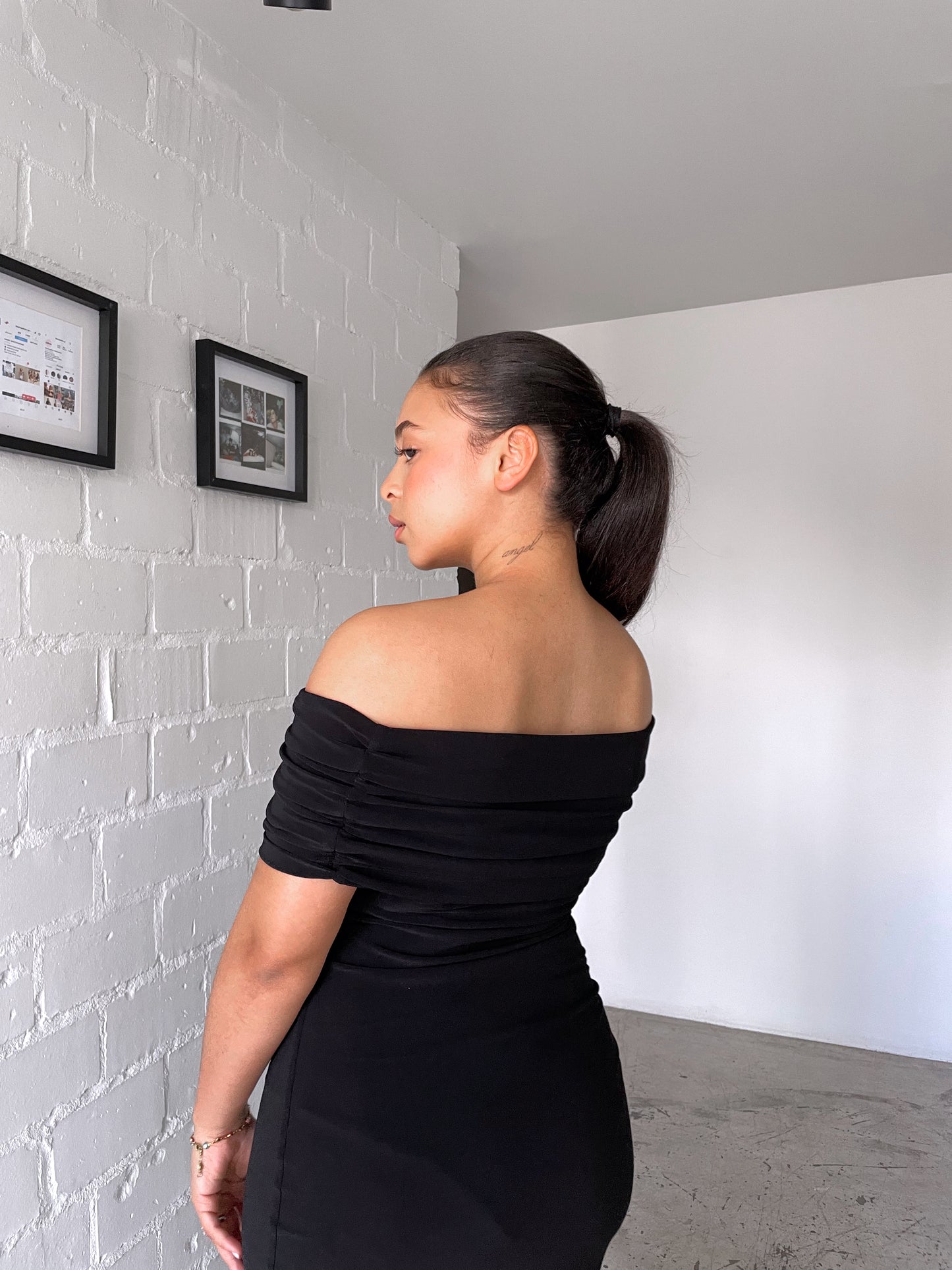 Black Off-shoulder Bardot Sculpted Dress