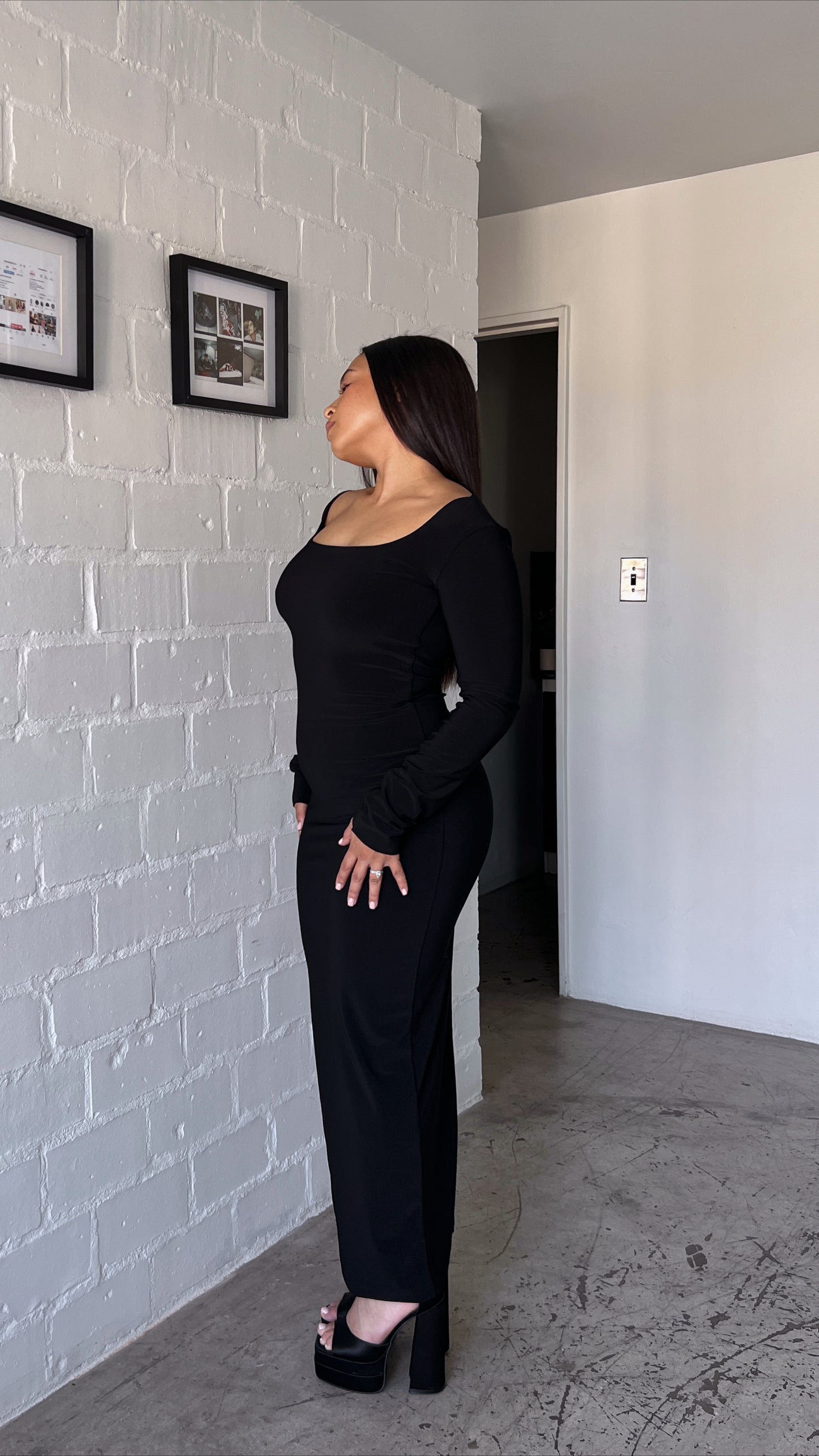 Black Long-sleeved Sculpted Dress