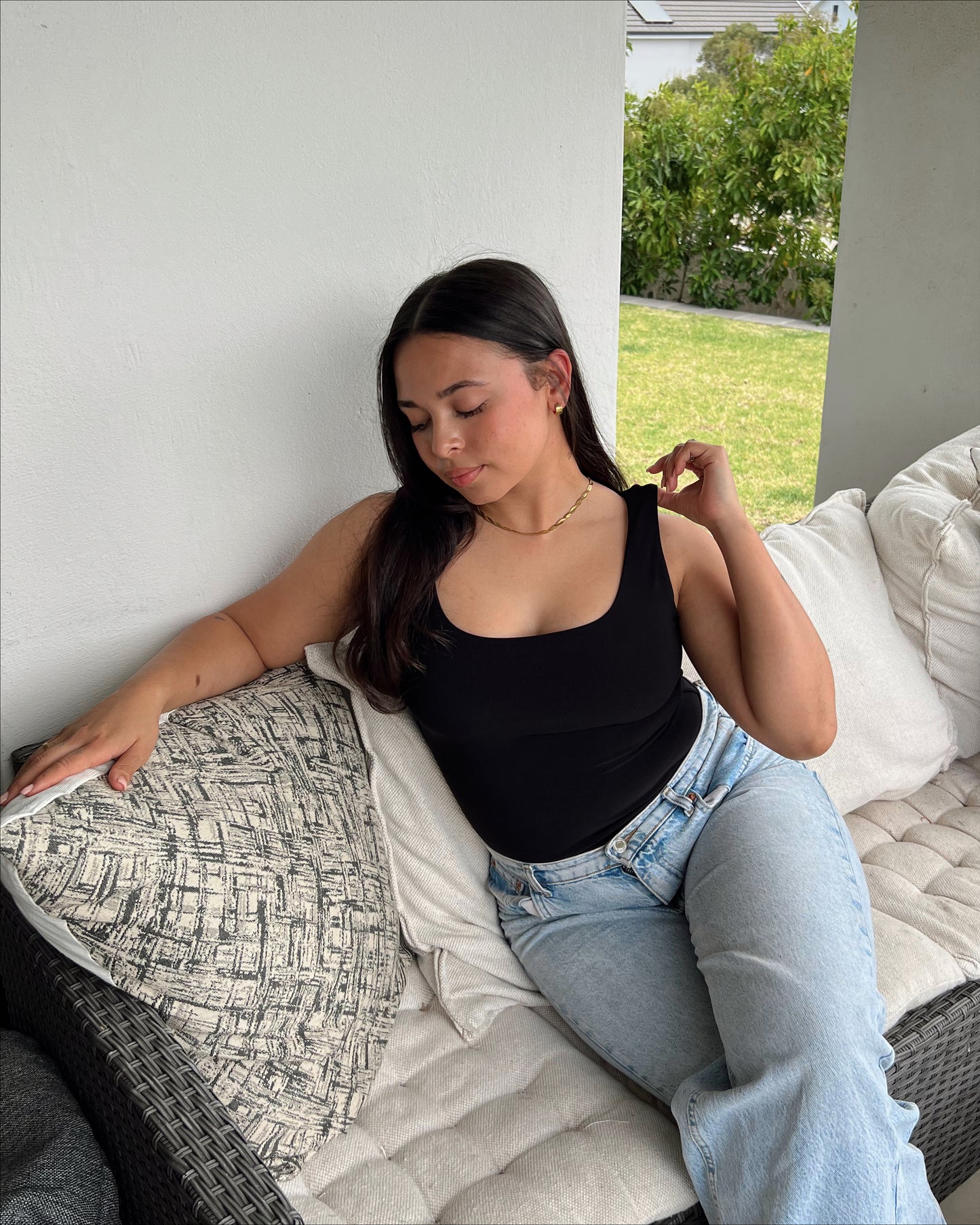 M | Black Easy Tank Top