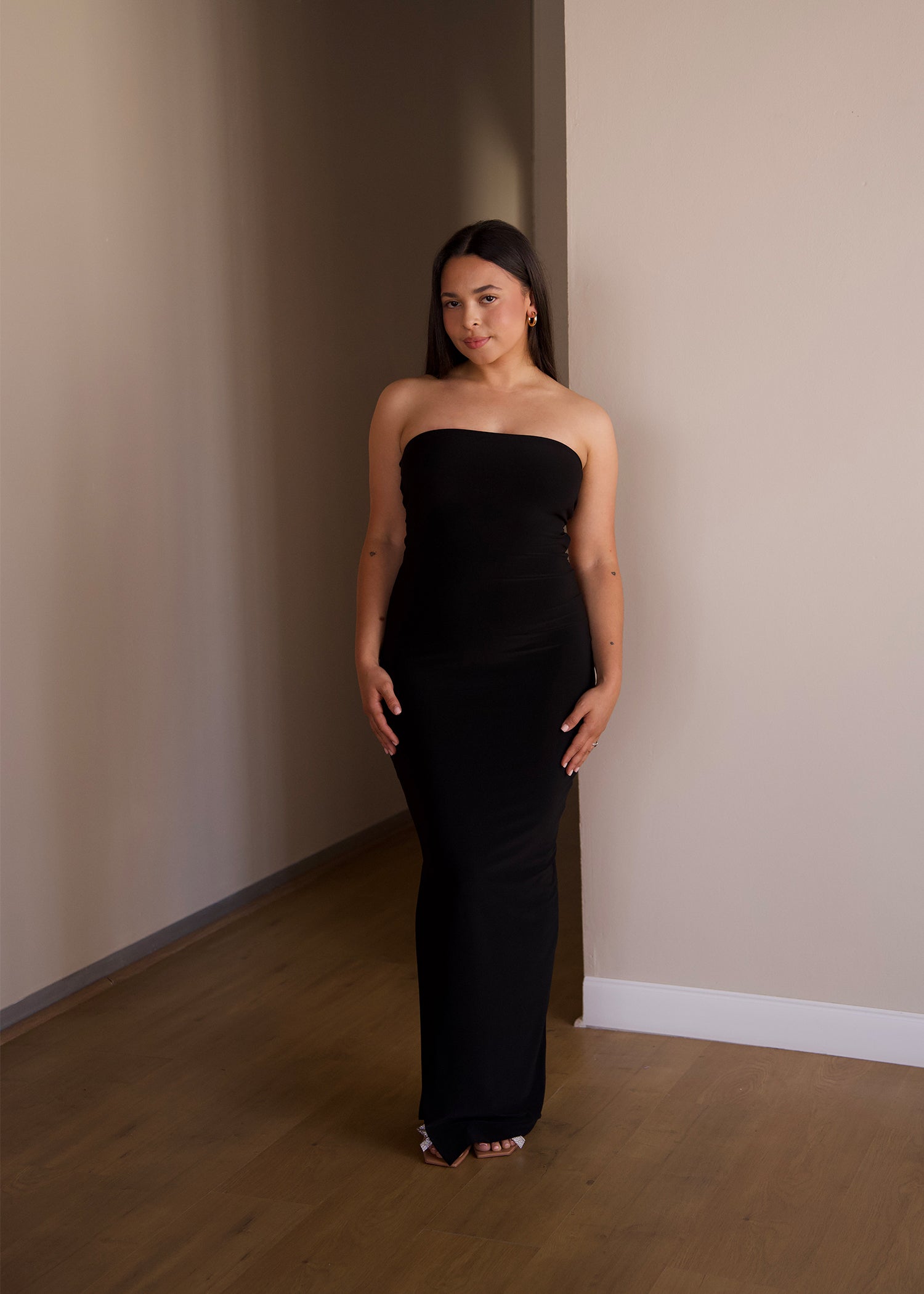 Black Strapless Dress with Keyhole Cut-Out