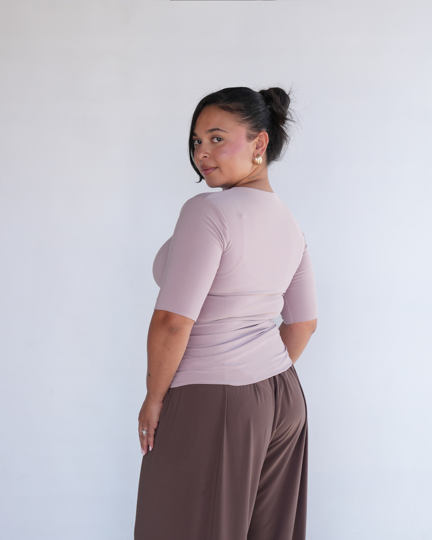 Nude Pink T-shirt with Midi Sleeves