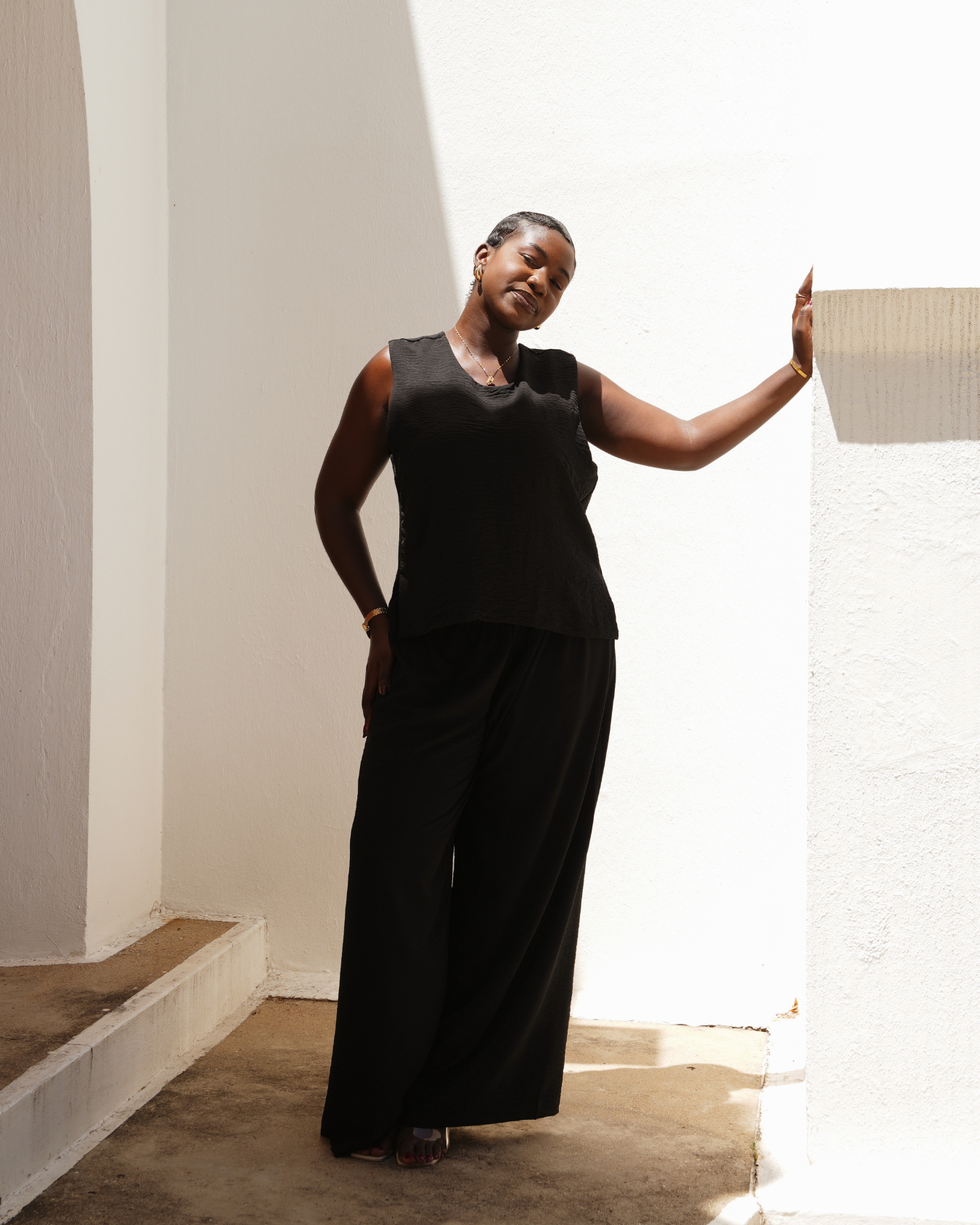 Black Crinkle Sleeveless Vest