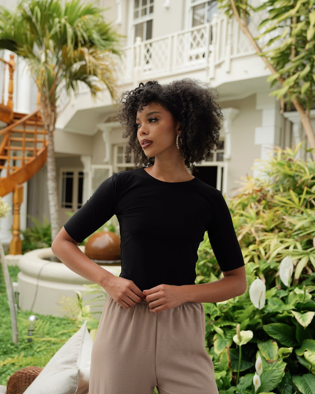 Black T-shirt with Midi Sleeve