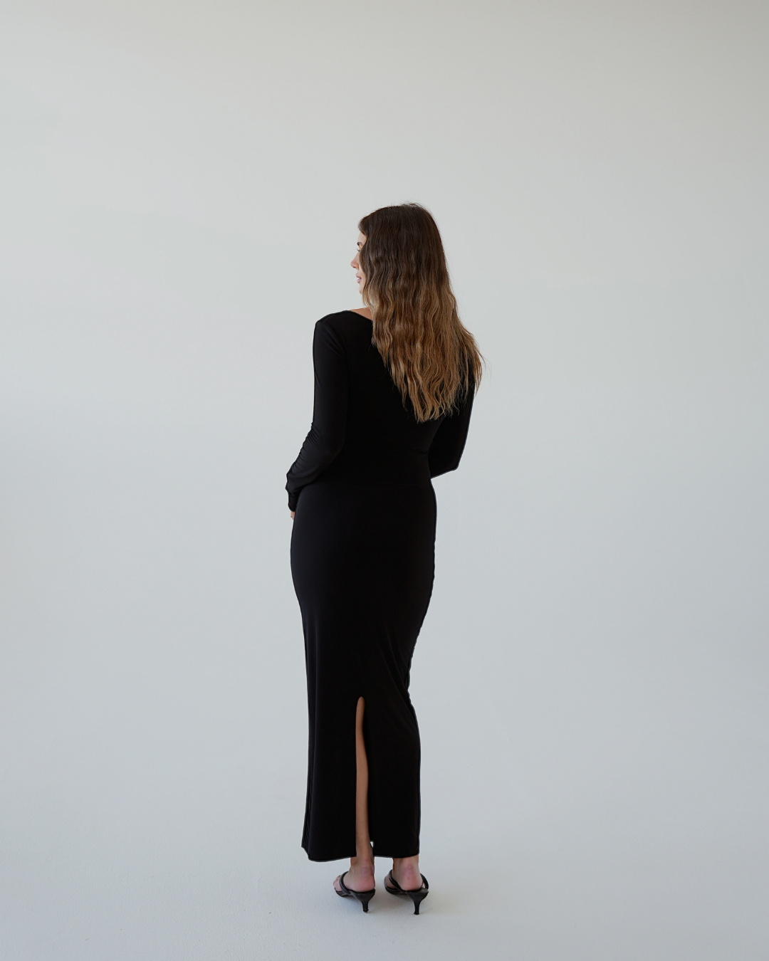 Black Long-sleeved Sculpted Dress