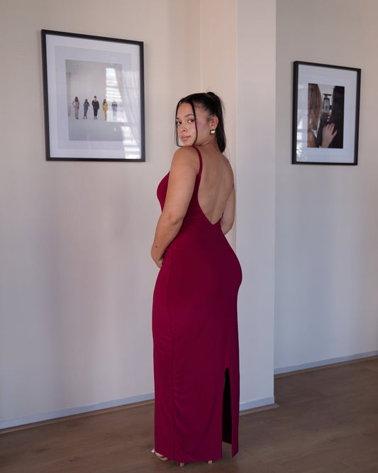 L | Maroon Sculpted Dress: Tall