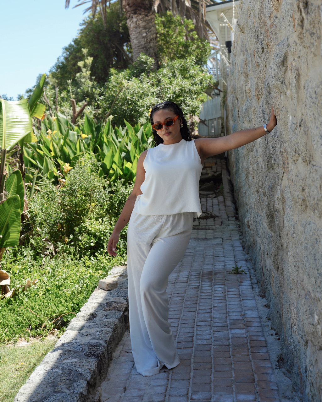 Ivory Crinkle Sleeveless Vest