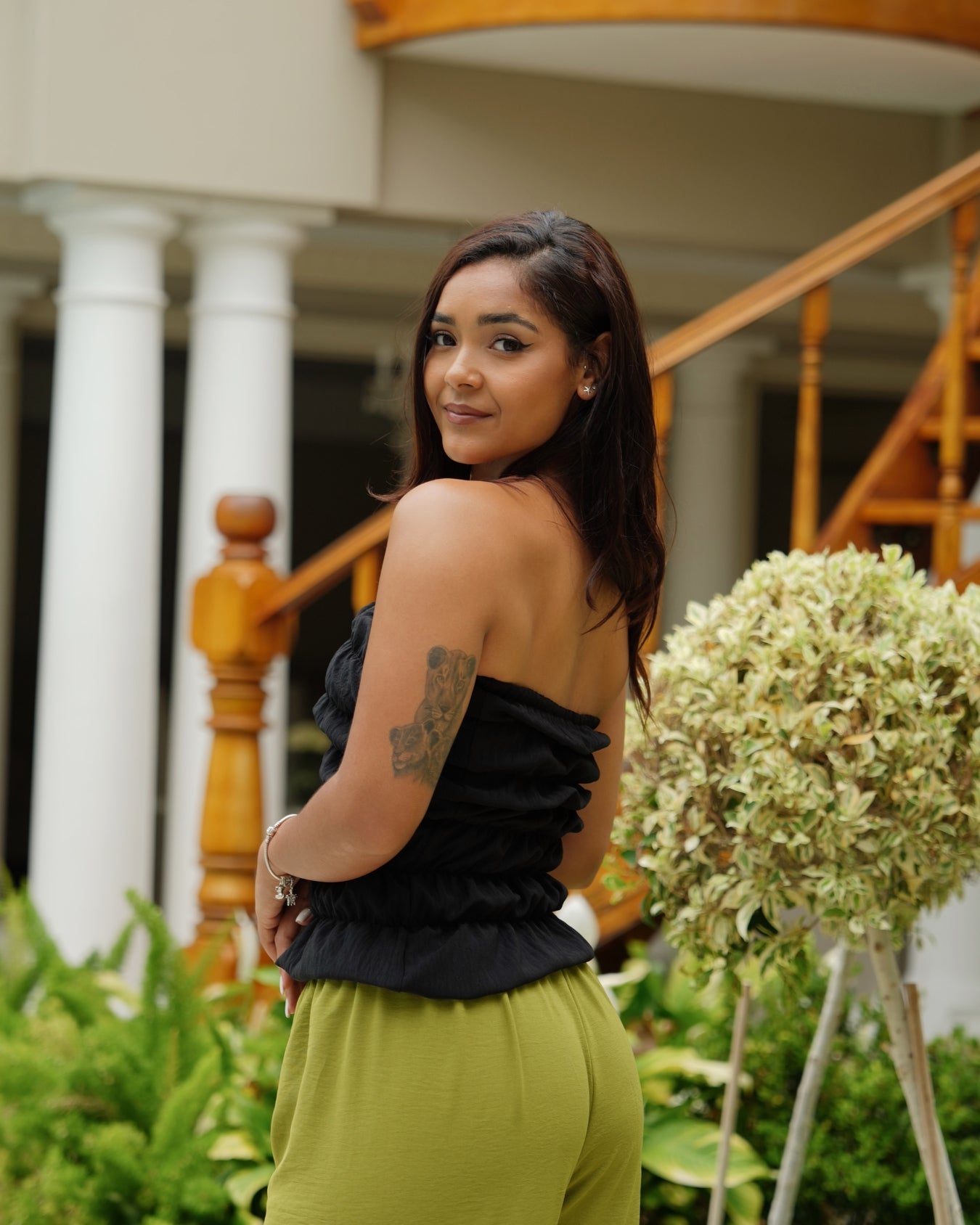 Black Crinkle Strapless Bubble Top