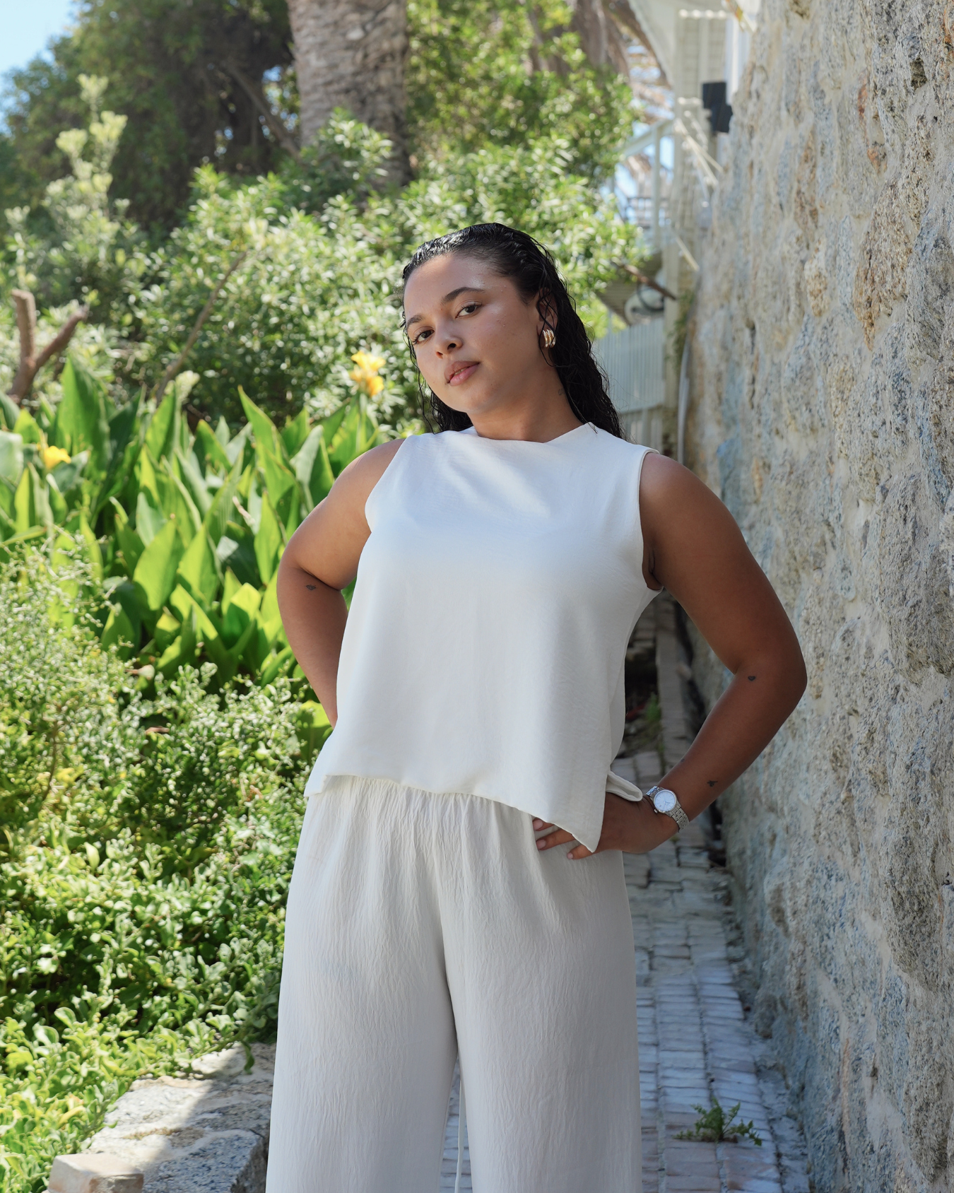 Ivory Crinkle Sleeveless Vest