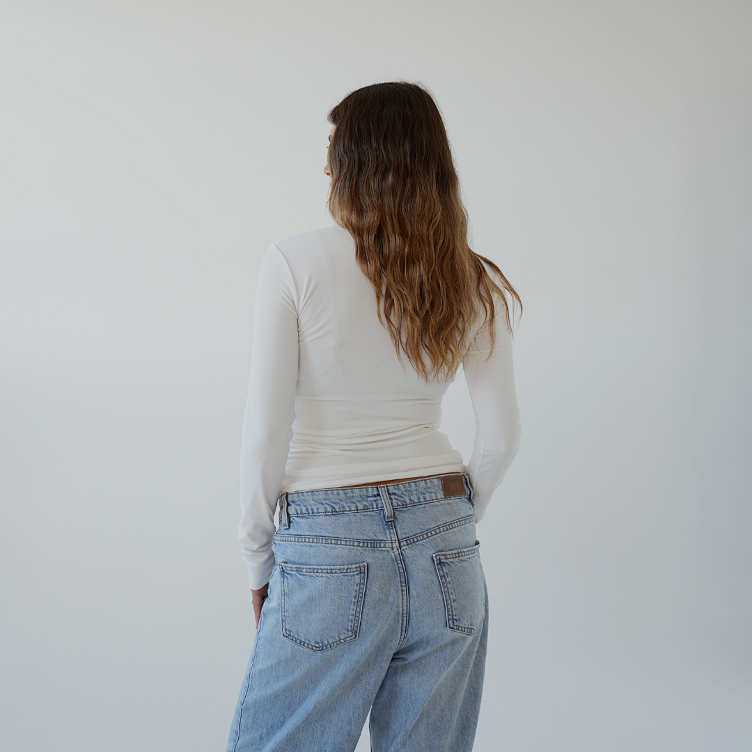 Cream V-Neck Long Sleeved Top