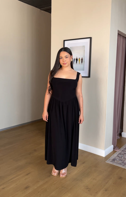 XS | Black Tank-Style Drop Waist Midi Dress
