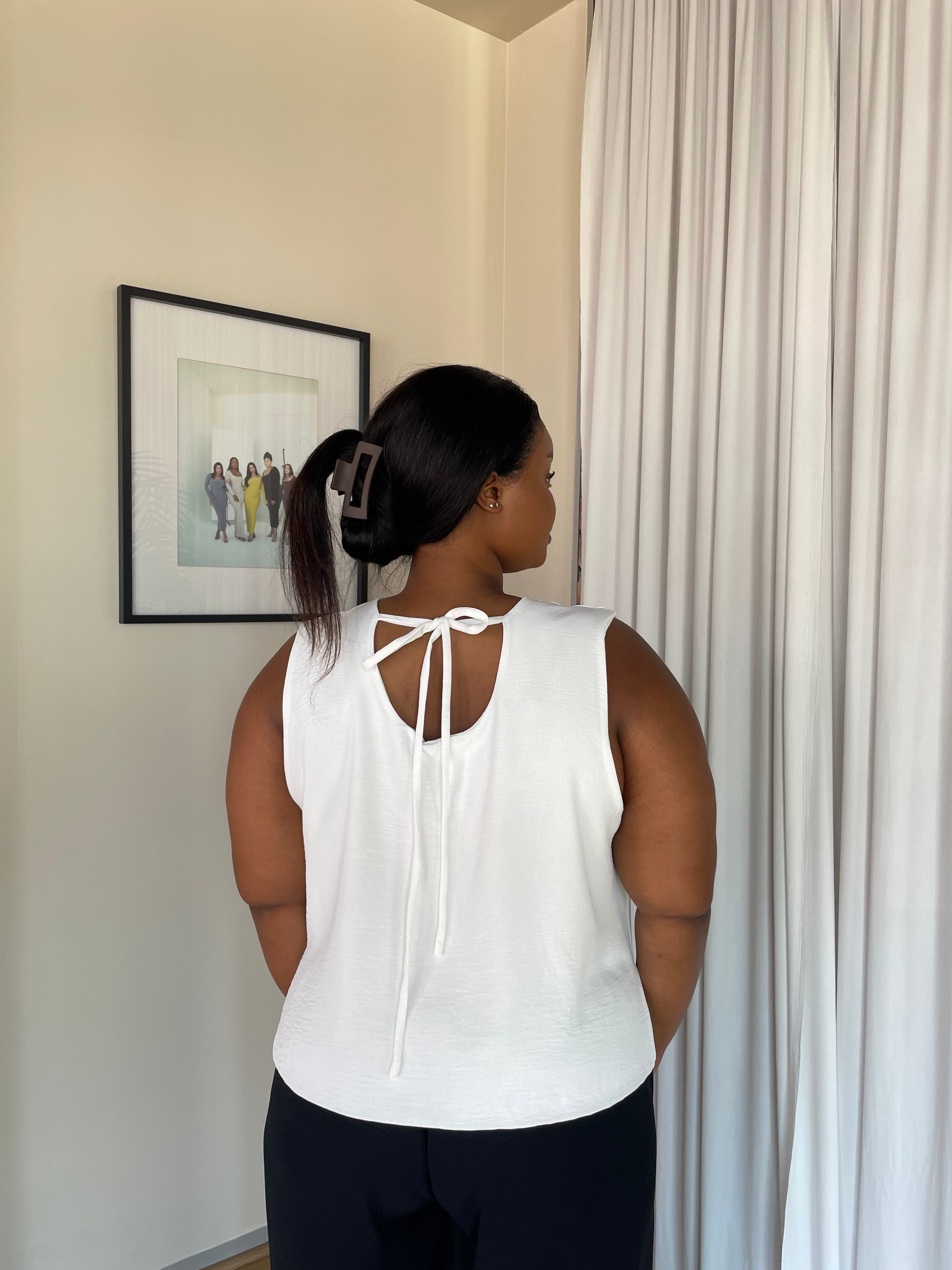 2XL | Ivory Crinkle Sleeveless Top
