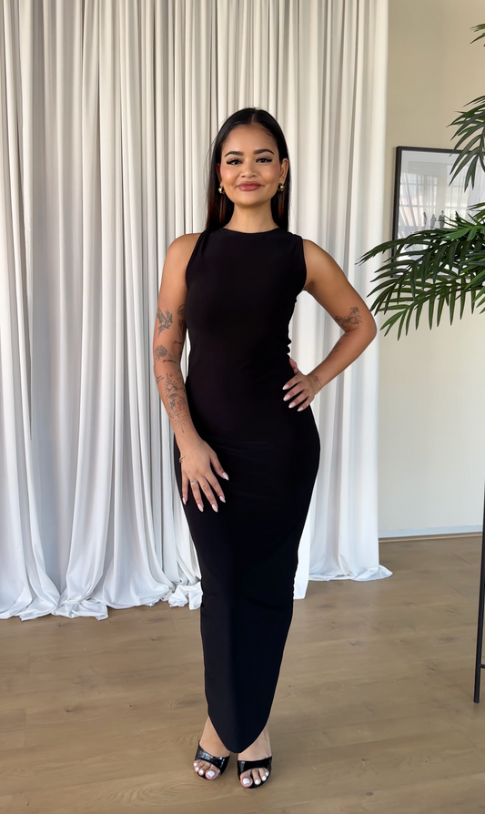 S | Black Twisted Halter Neck Dress