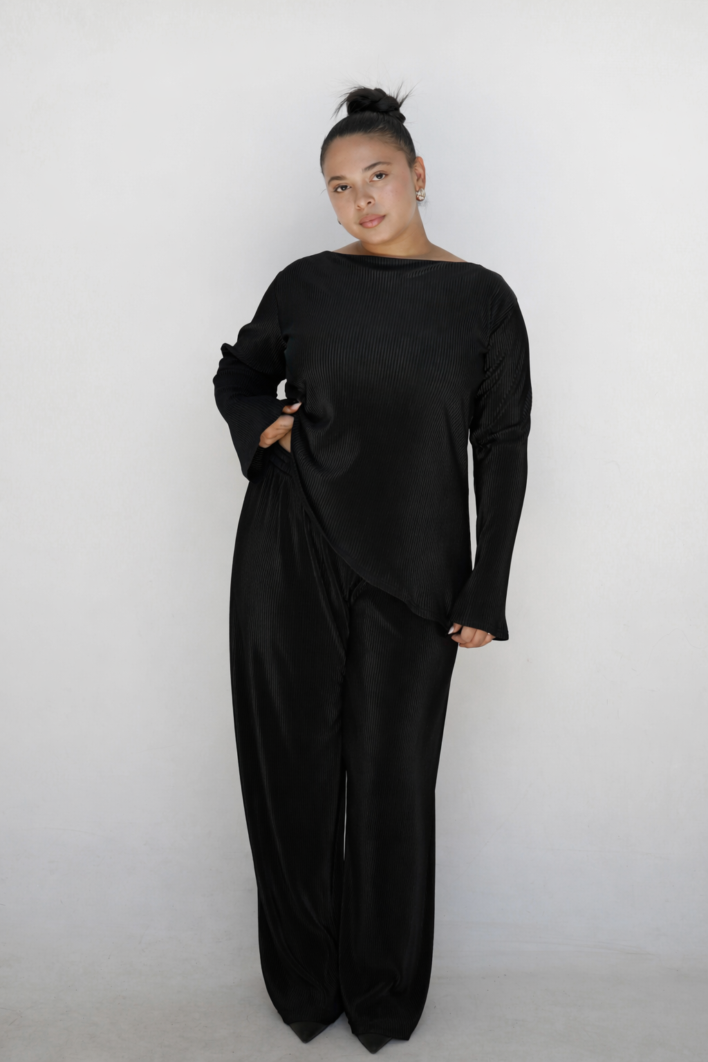 Black Pleated Straight Leg Resort Pants