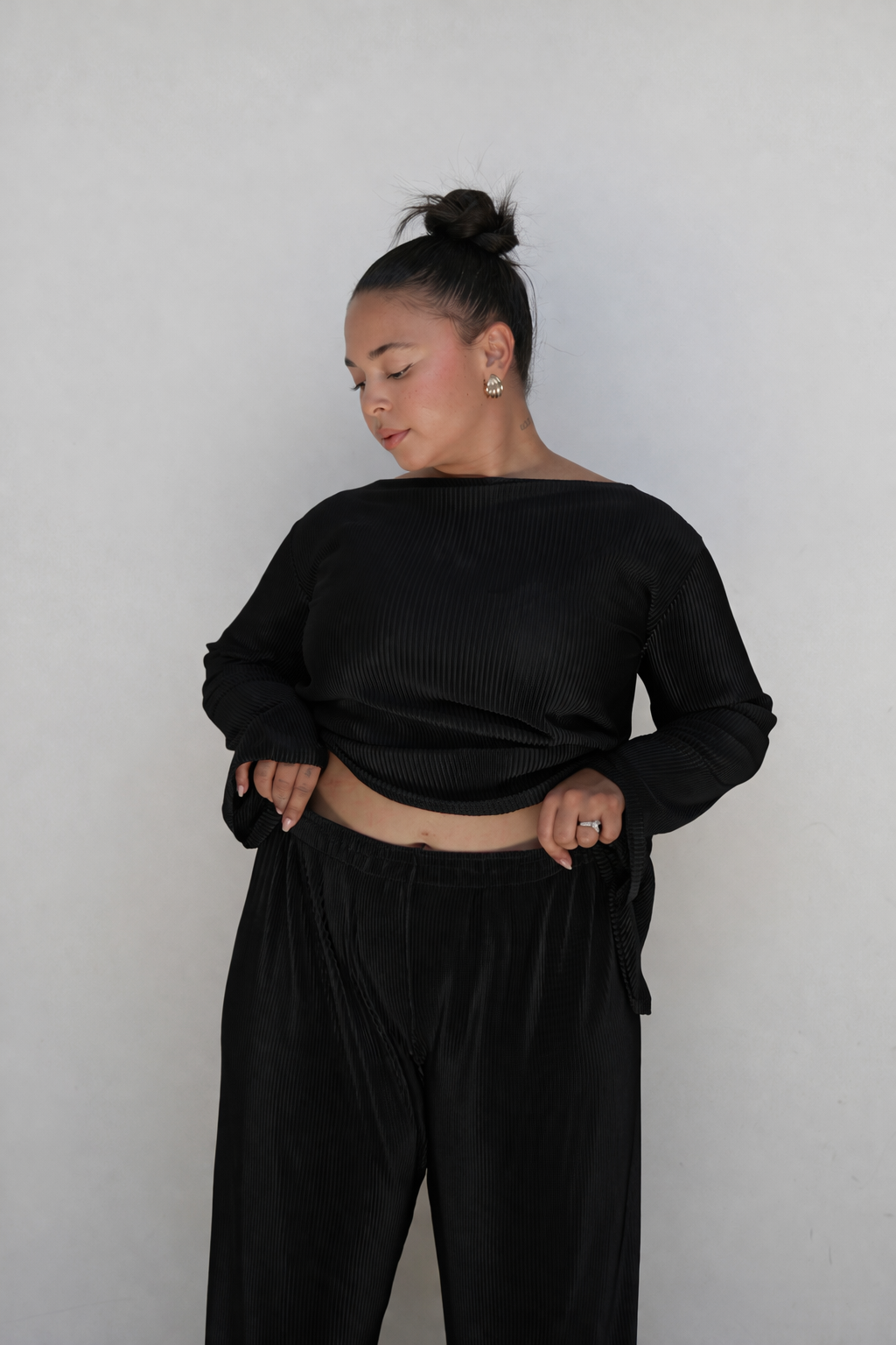 Black Pleated Straight Leg Resort Pants